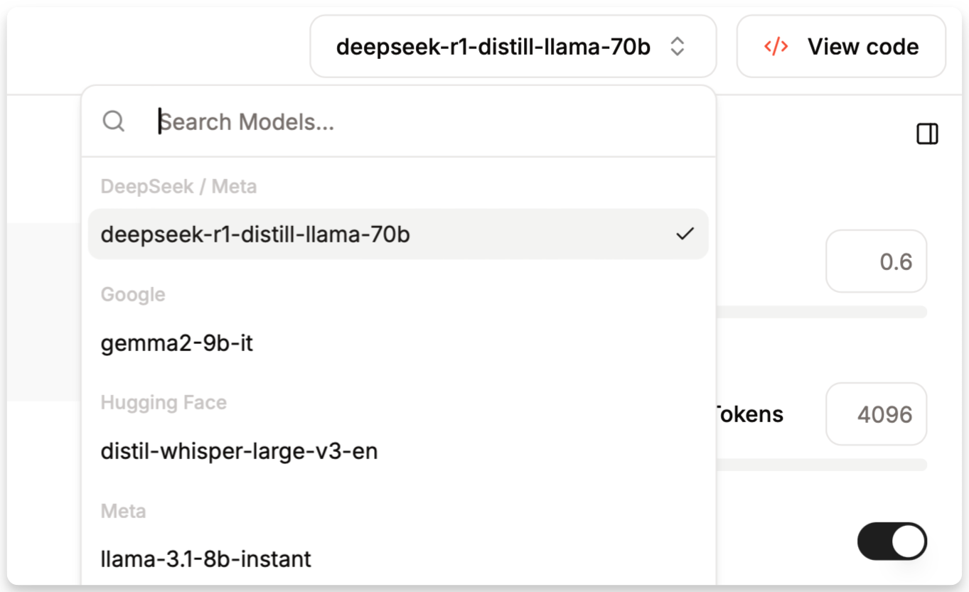 Selecția unui model AI dintr-o listă, prezentând diferite opțiuni de la DeepSeek, Google, Hugging Face și Meta.